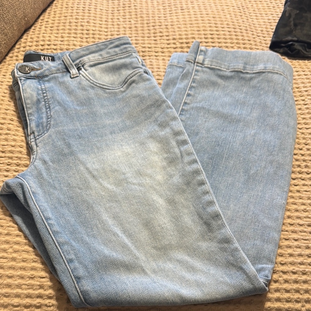 Kut from the Kloth Blue Slim Jeans Classic Design